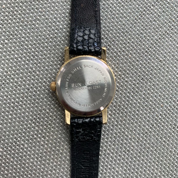 Diamond Quartz Ladies Watch - Picture 4 of 5